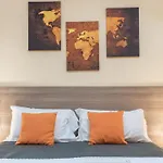 Domenichino Guesthouse