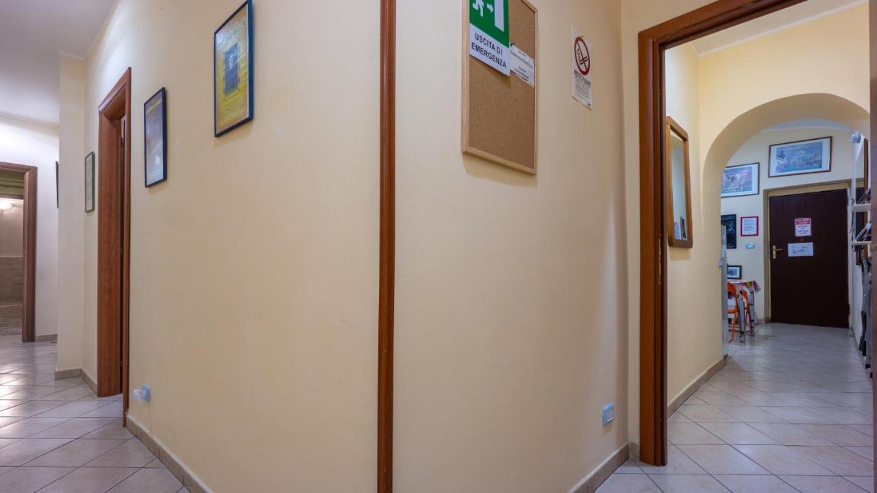 Domenichino Guesthouse Casa de hóspedes
